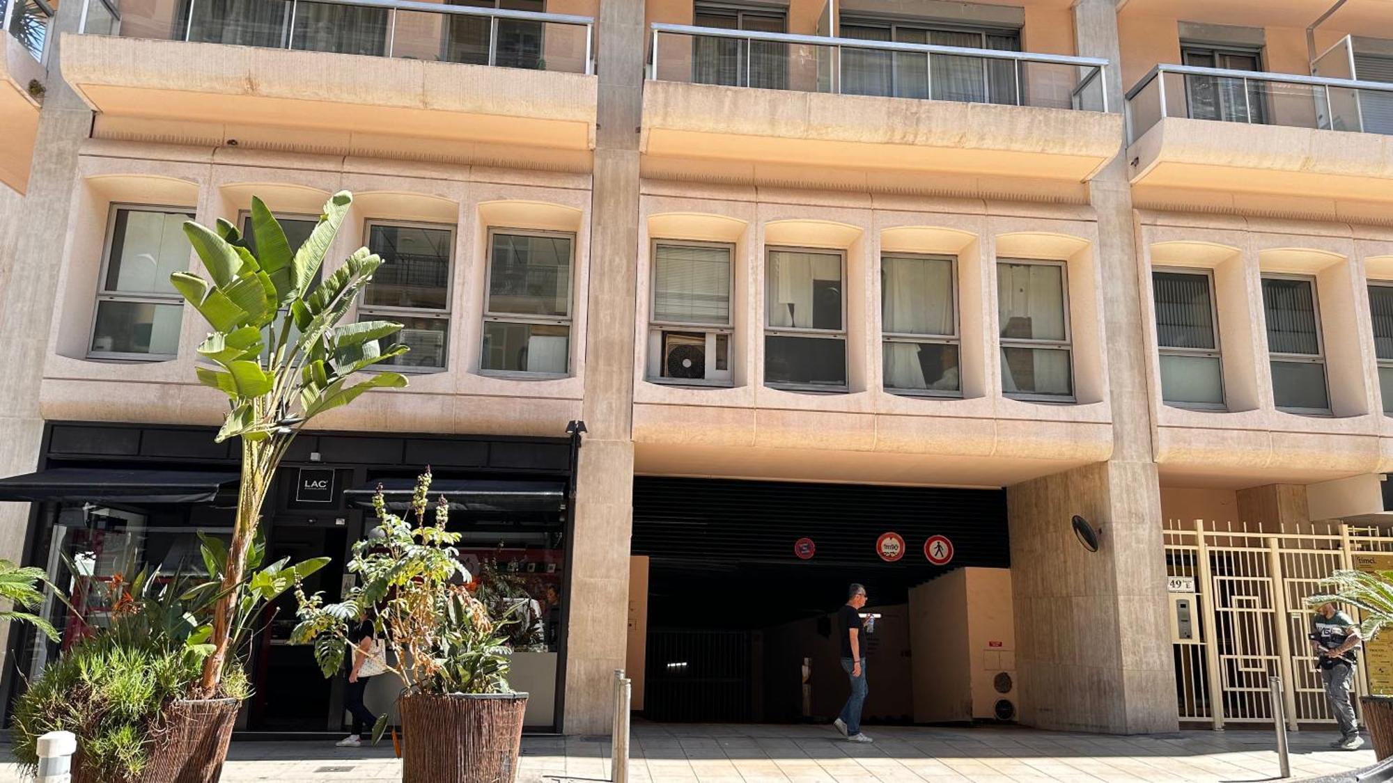 Spacious 3 Bedroom Flat Nice Center - Magnificent View-Parking Luaran gambar